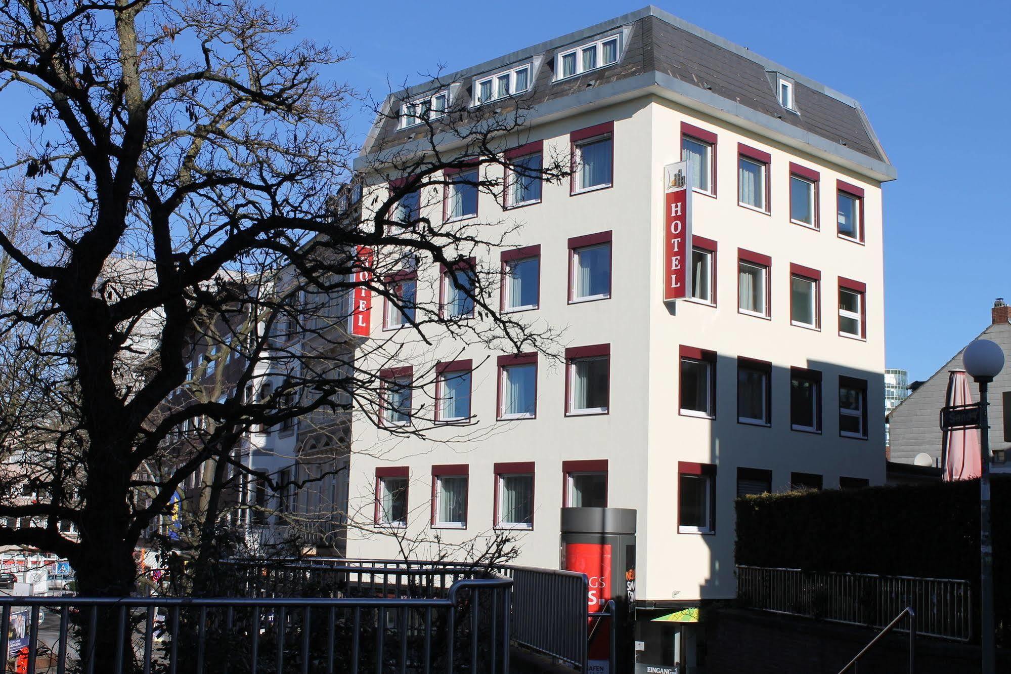 Hotel Am 3*