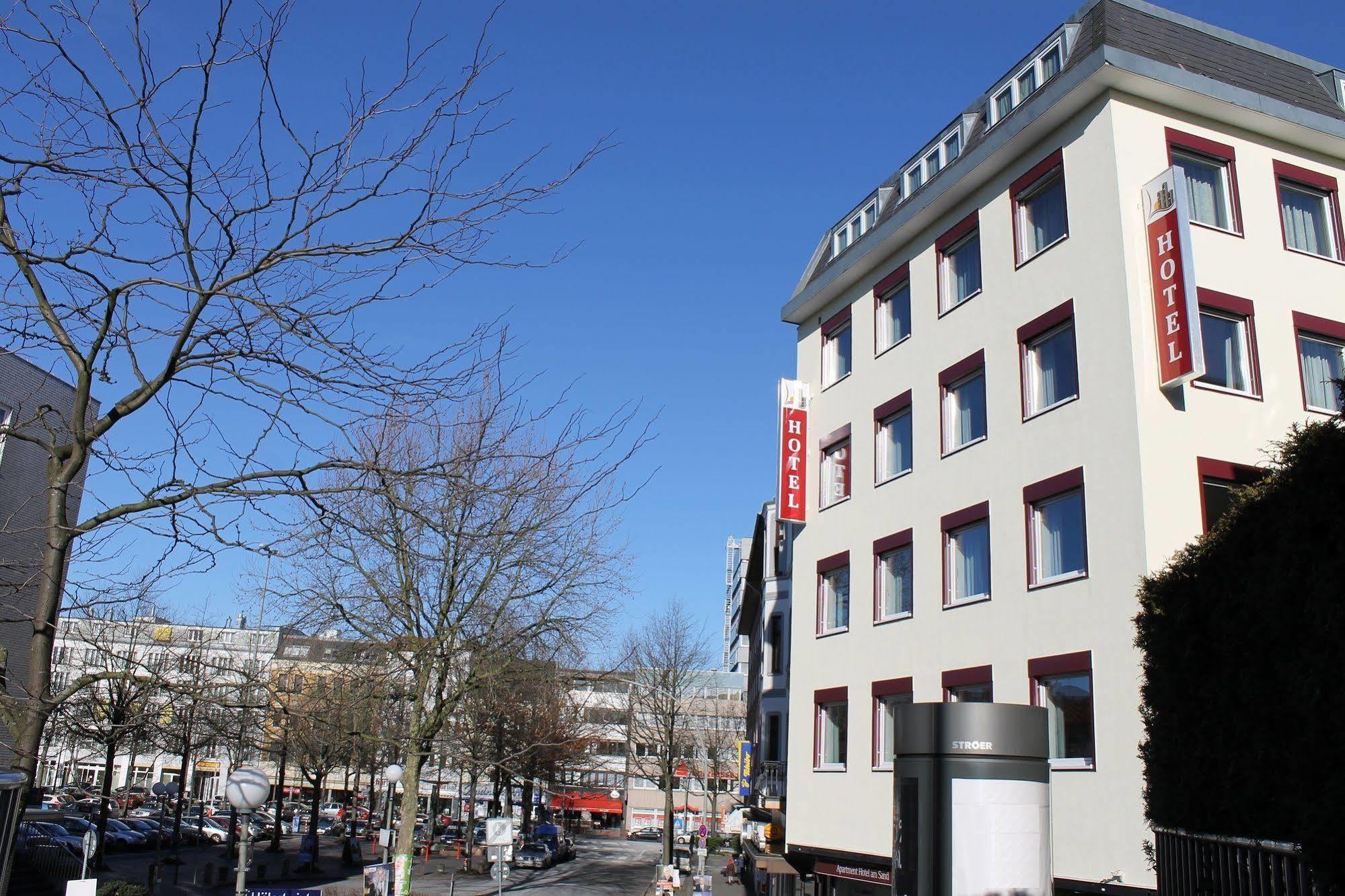 Am Hotel Hamburg