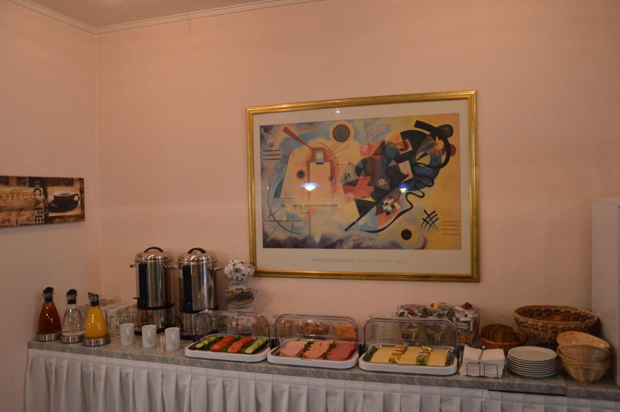 Steens Hotel Hotel 3*