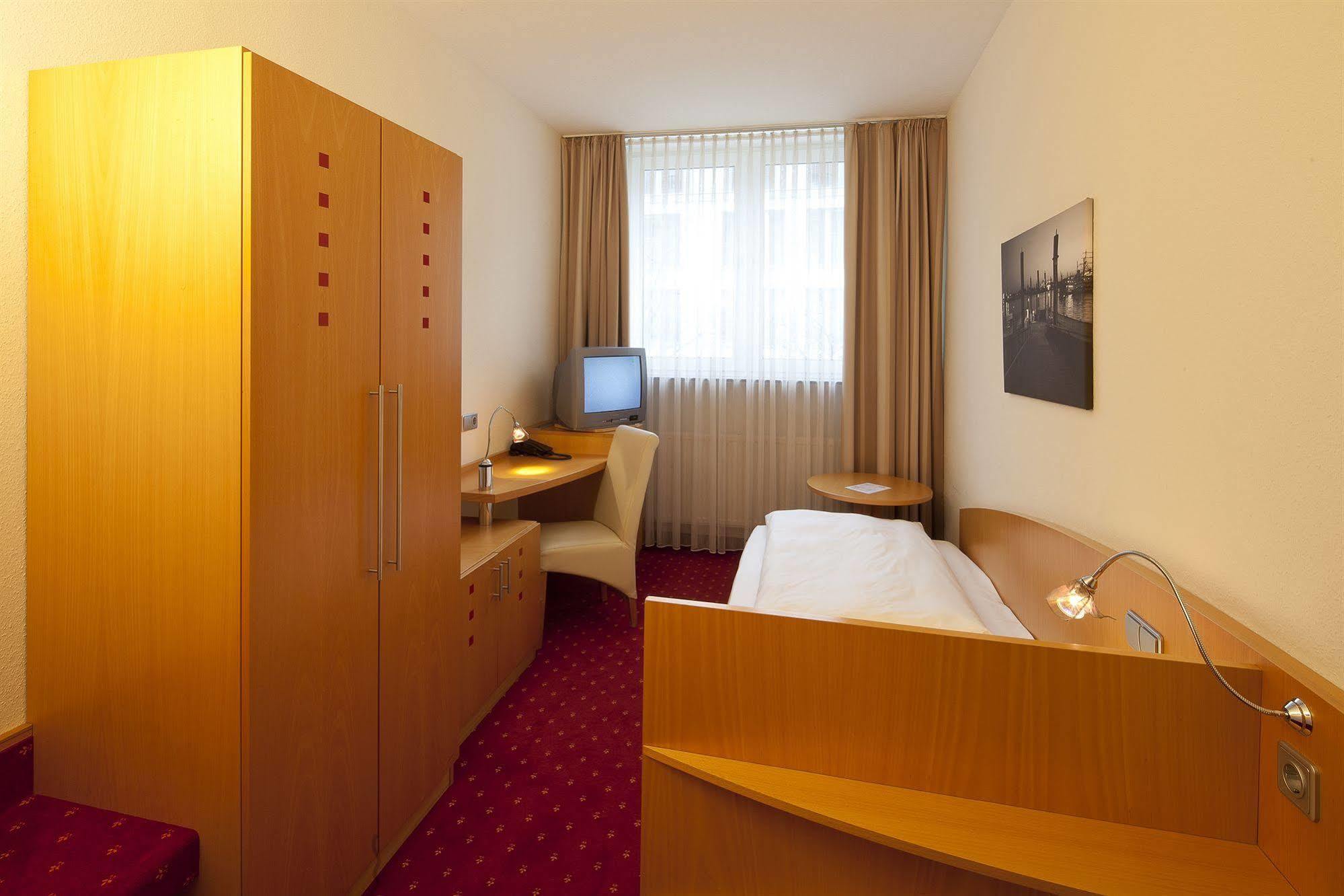 Hotel Heikotel - Stadtpark Residenz