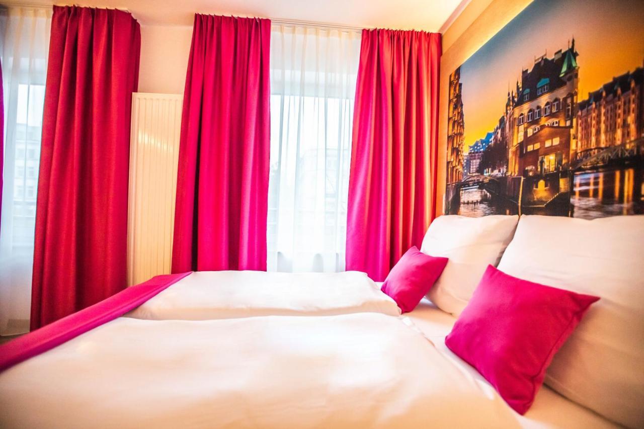 Hotel Luckys 3*