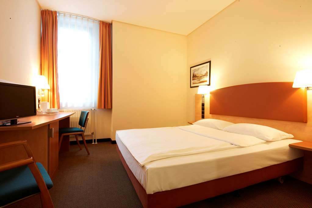 Intercityhotel Hauptbahnhof 4* Hamburg-Harburg
