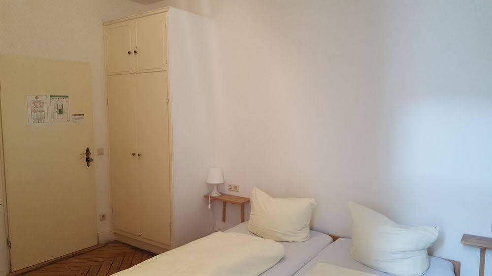 Buch-ein-bett * Hamburg-Harburg