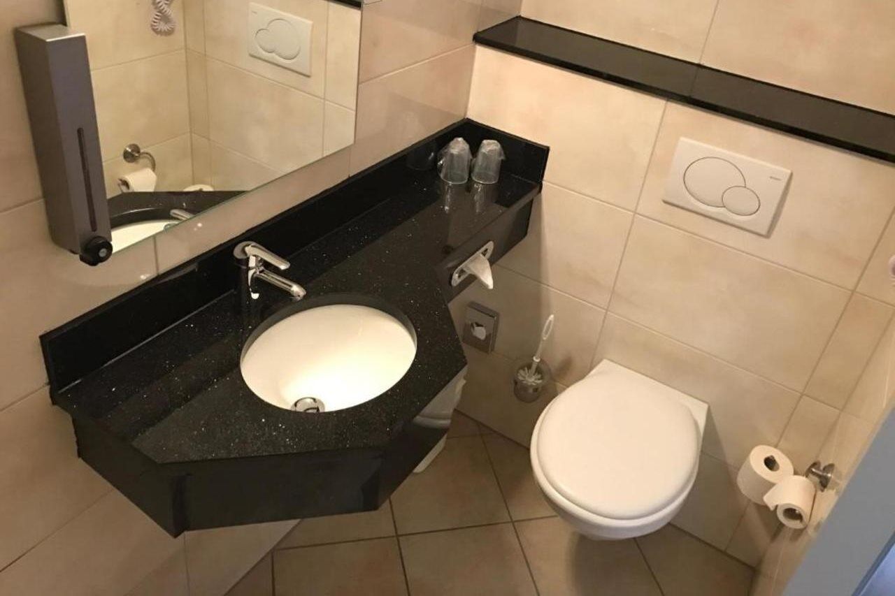 Hotel Plaza Moorfleet 3*