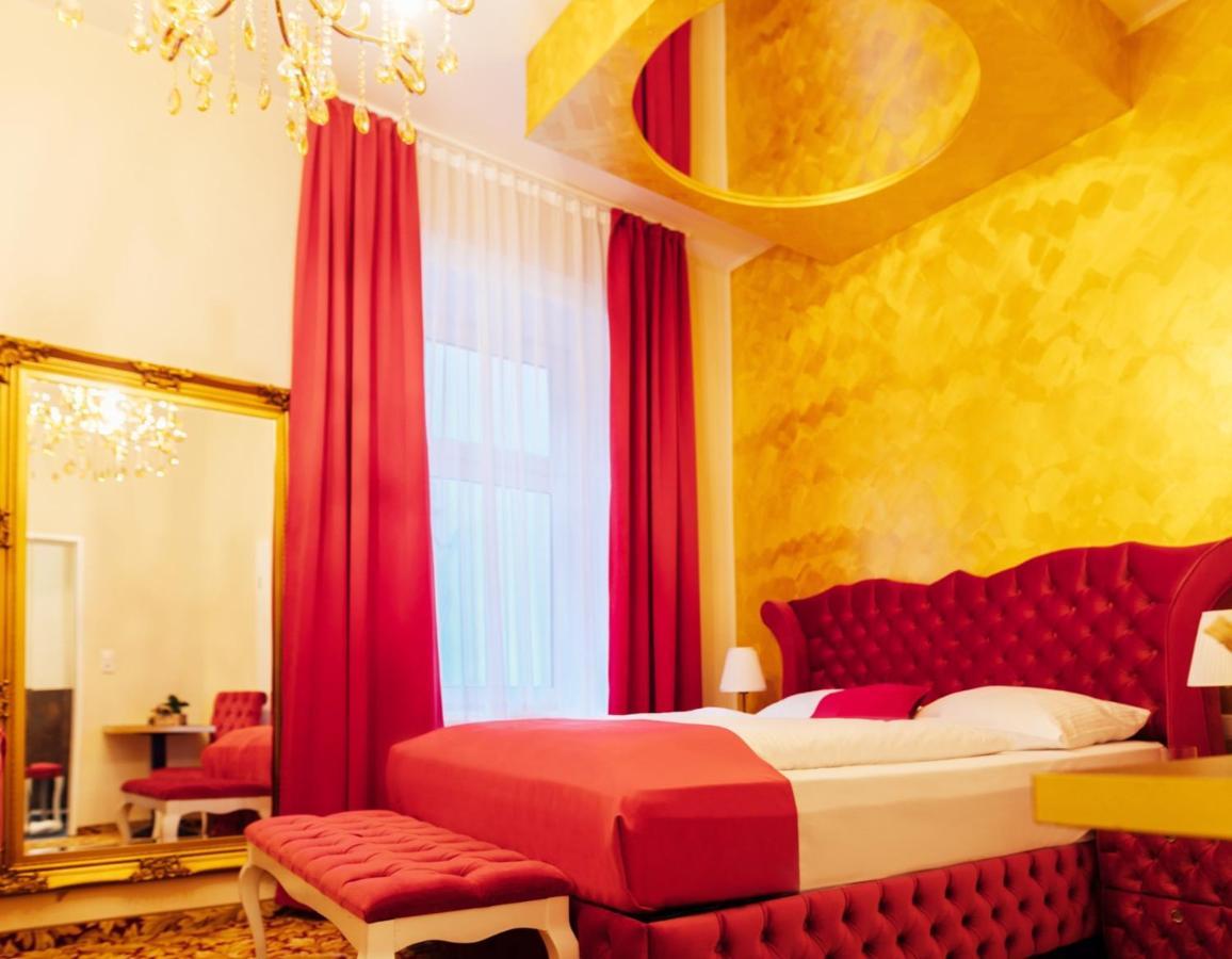 Hamburger Perle Hotel 3*