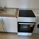 Alster Hamburg - Saniertes Und Moebliertes Apartment Mit Bad Und Kueche