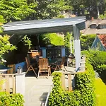 Beautiful House In Blankenese