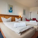 Hotel Nige Hus