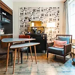 Henri Hotel Hamburg Downtown