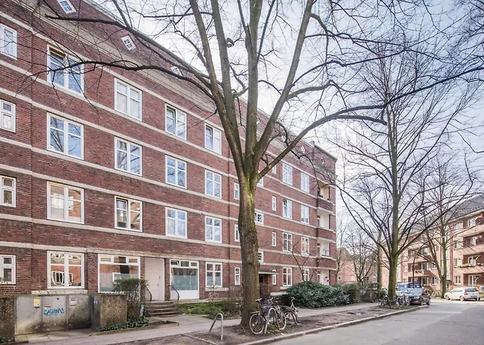 Schickes Zwei Zimmer Apartment Kostenl Parkm Auf Der Strasse