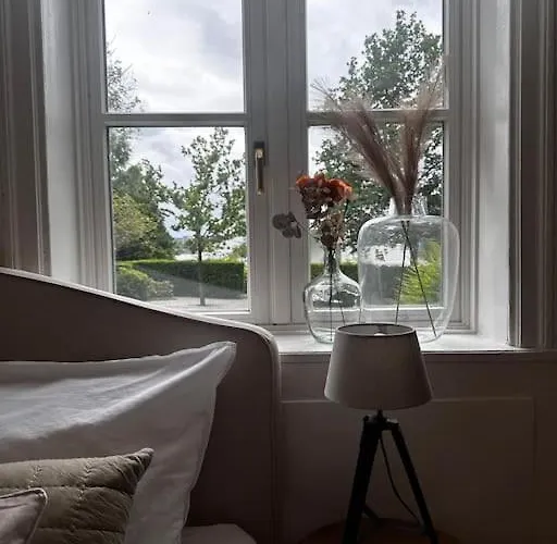 Privates Zimmer In Villa Mit Blick Auf Die Elbe