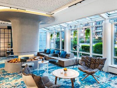 Hotel Nh Mitte 4*