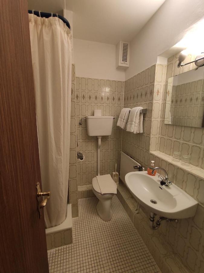 Hotel Condi