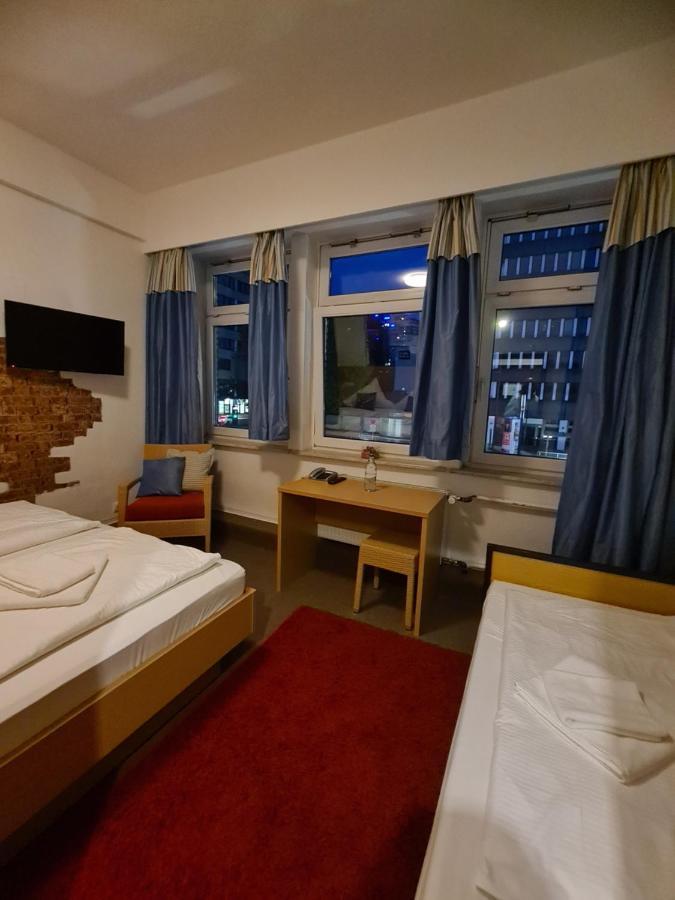Hotel Cch Zentrum 4*