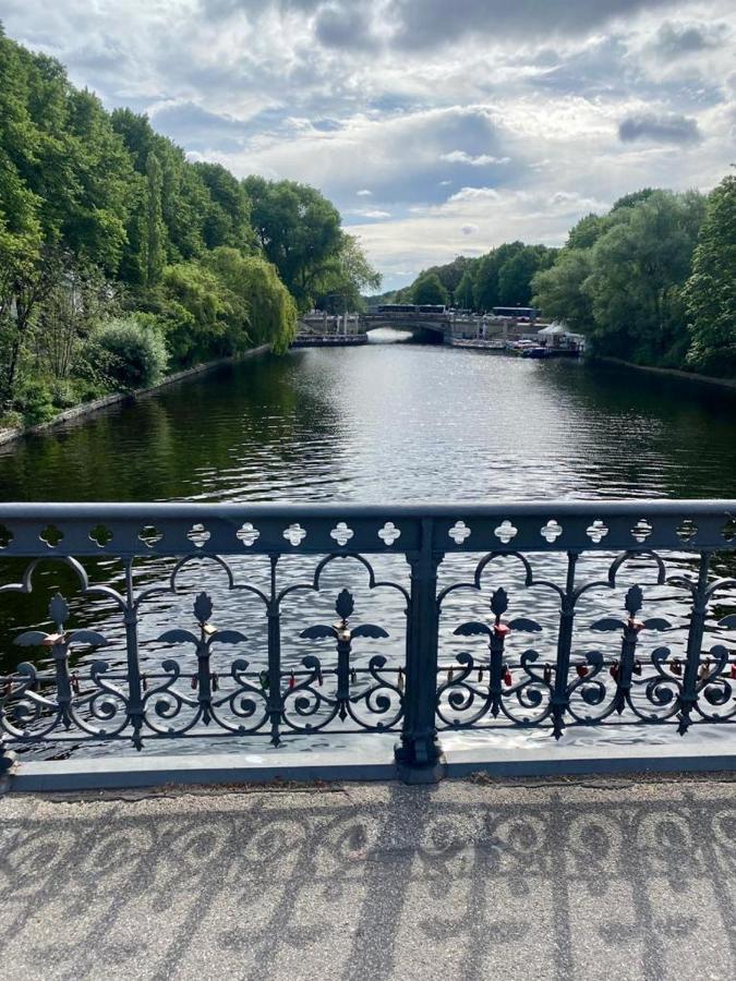 Alster - Saniertes Und Mobliertes Mit Bad Und Kuche Apartment Hamburg