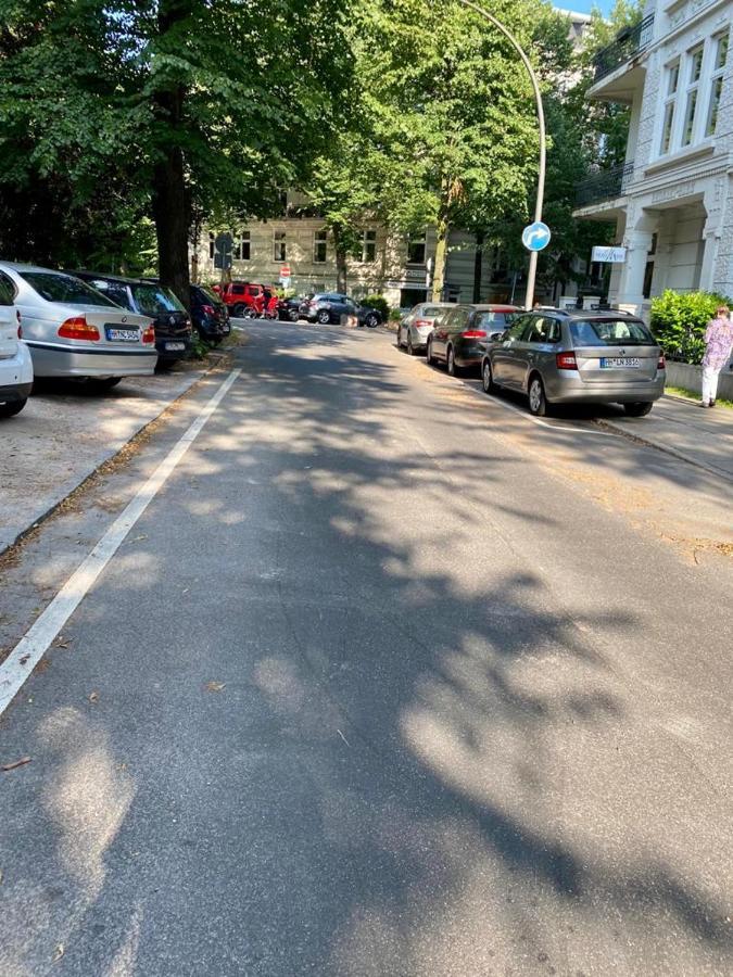 Alster - Saniertes Und Mobliertes Mit Bad Und Kuche Apartment