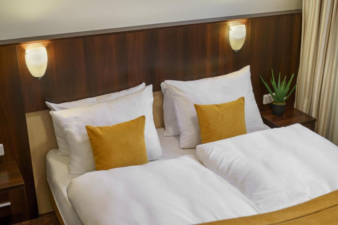 Hotel Novum Eleazar Center 4*