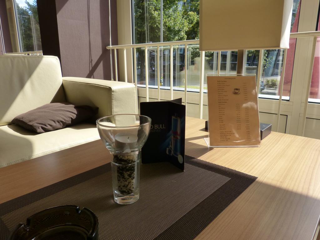 Imperial 3*