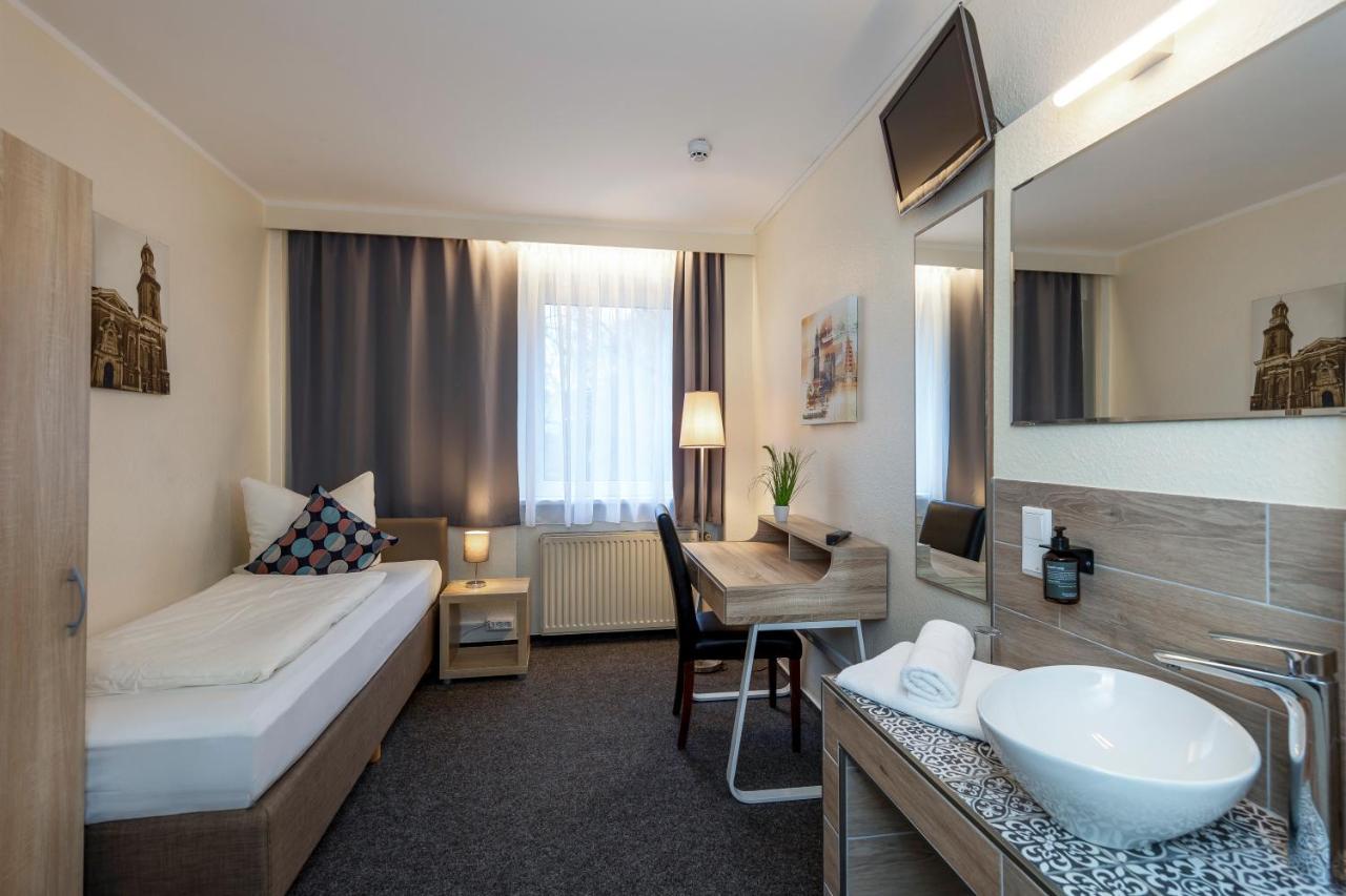 Auto-parkhotel St Pauli Hamburg-Harburg