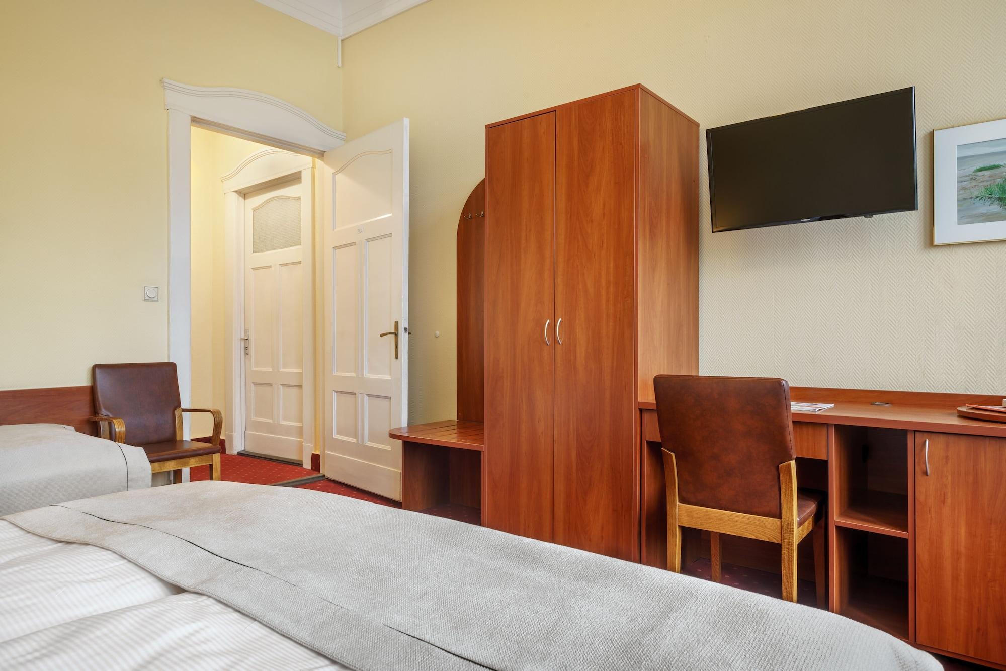 Hotel Kronprinz Hauptbahnhof
