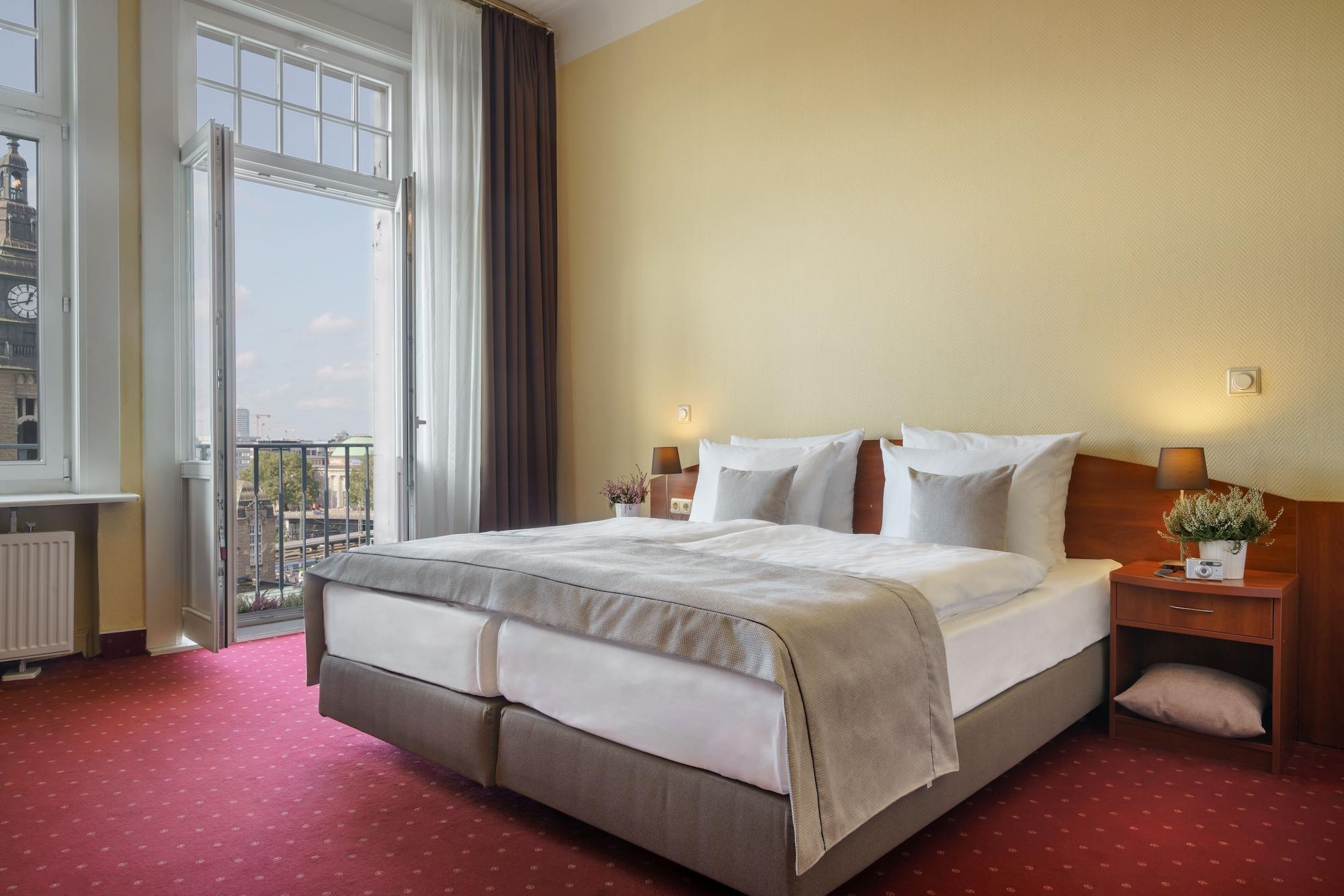 Kronprinz Hauptbahnhof Hotel