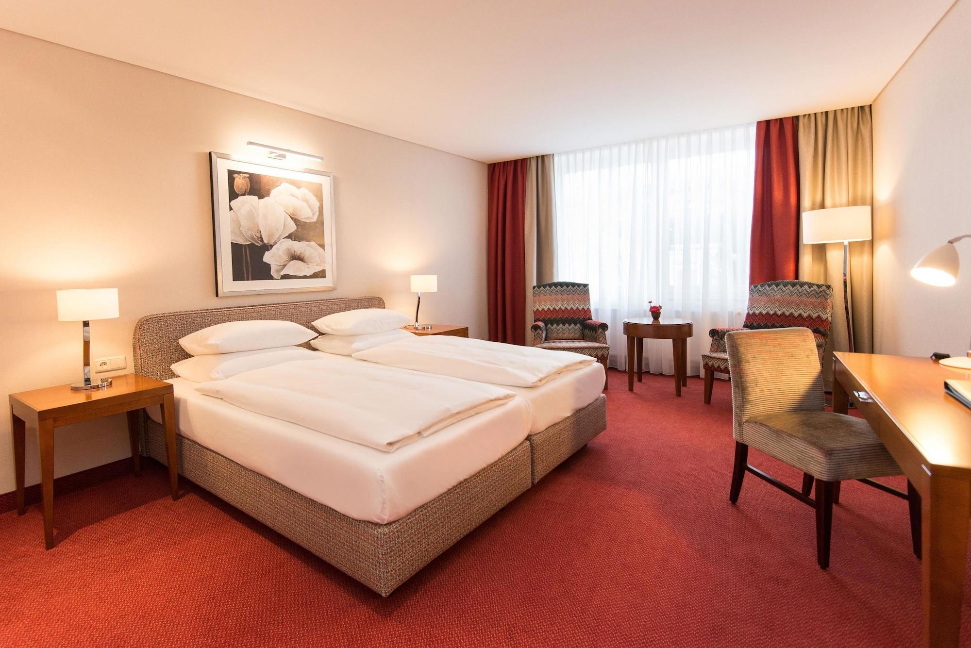 Best Western Plus St. Raphael Hotel 4*