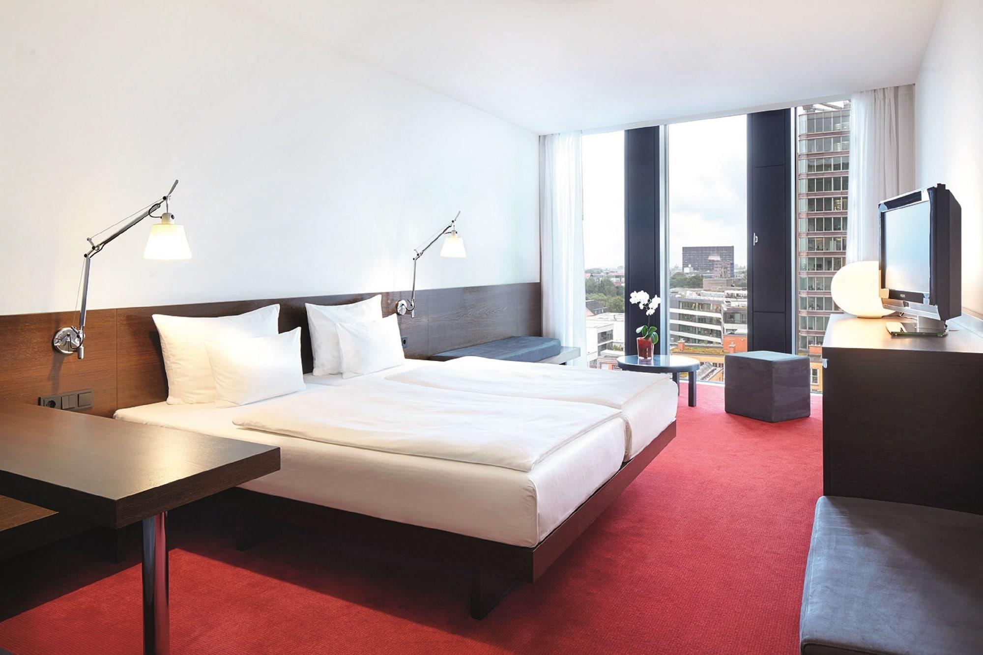 Empire Riverside Hamburg-Harburg