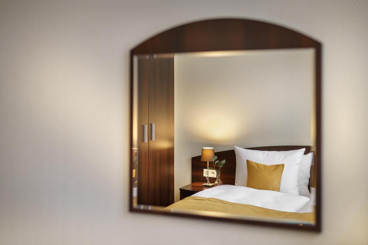 Hotel Novum Eleazar Center 4*