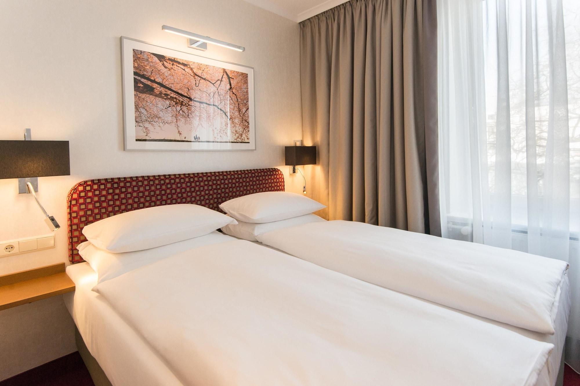 Best Western Plus St. Raphael Hotel 4*
