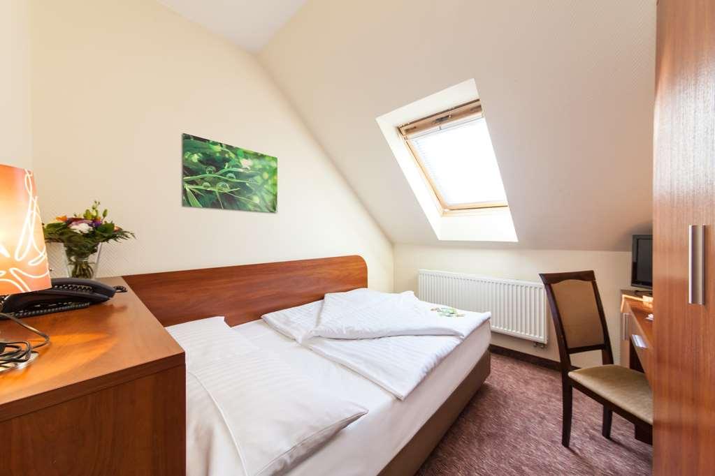 Novum Eleazar Center 4*
