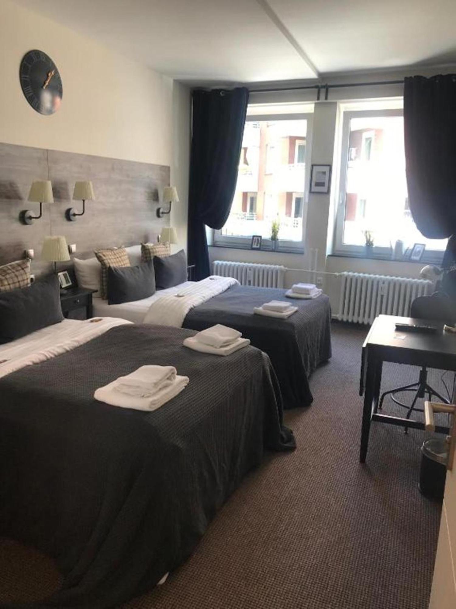 Aparthotel Hamburg Room 2*