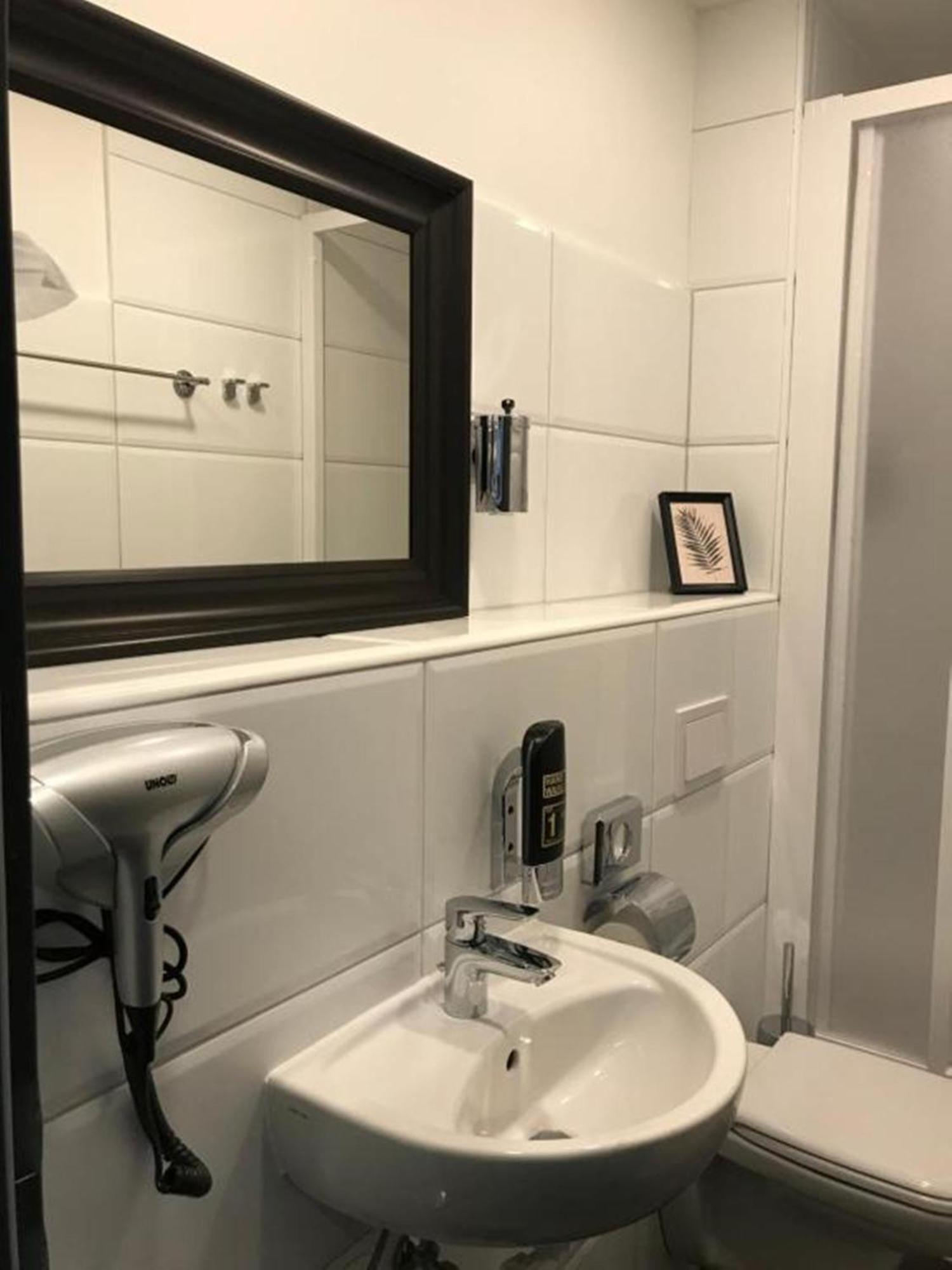 Hamburg Room Aparthotel