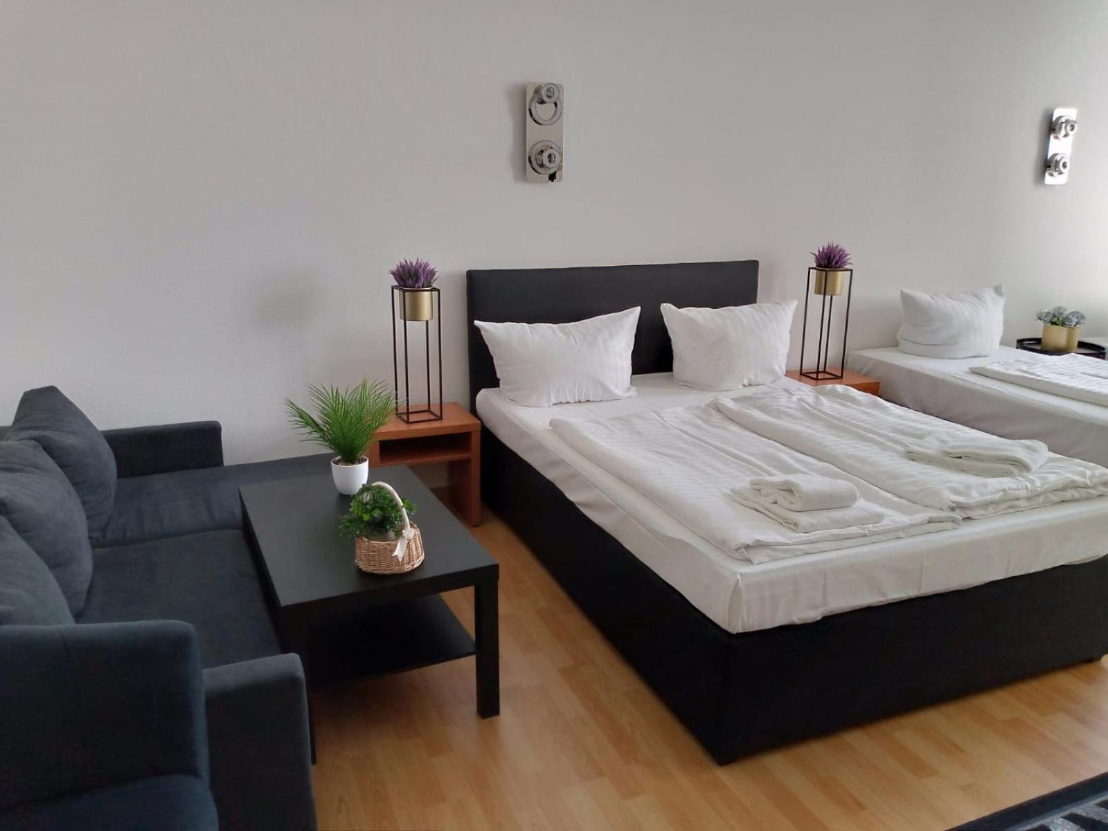 Apartment Center 8