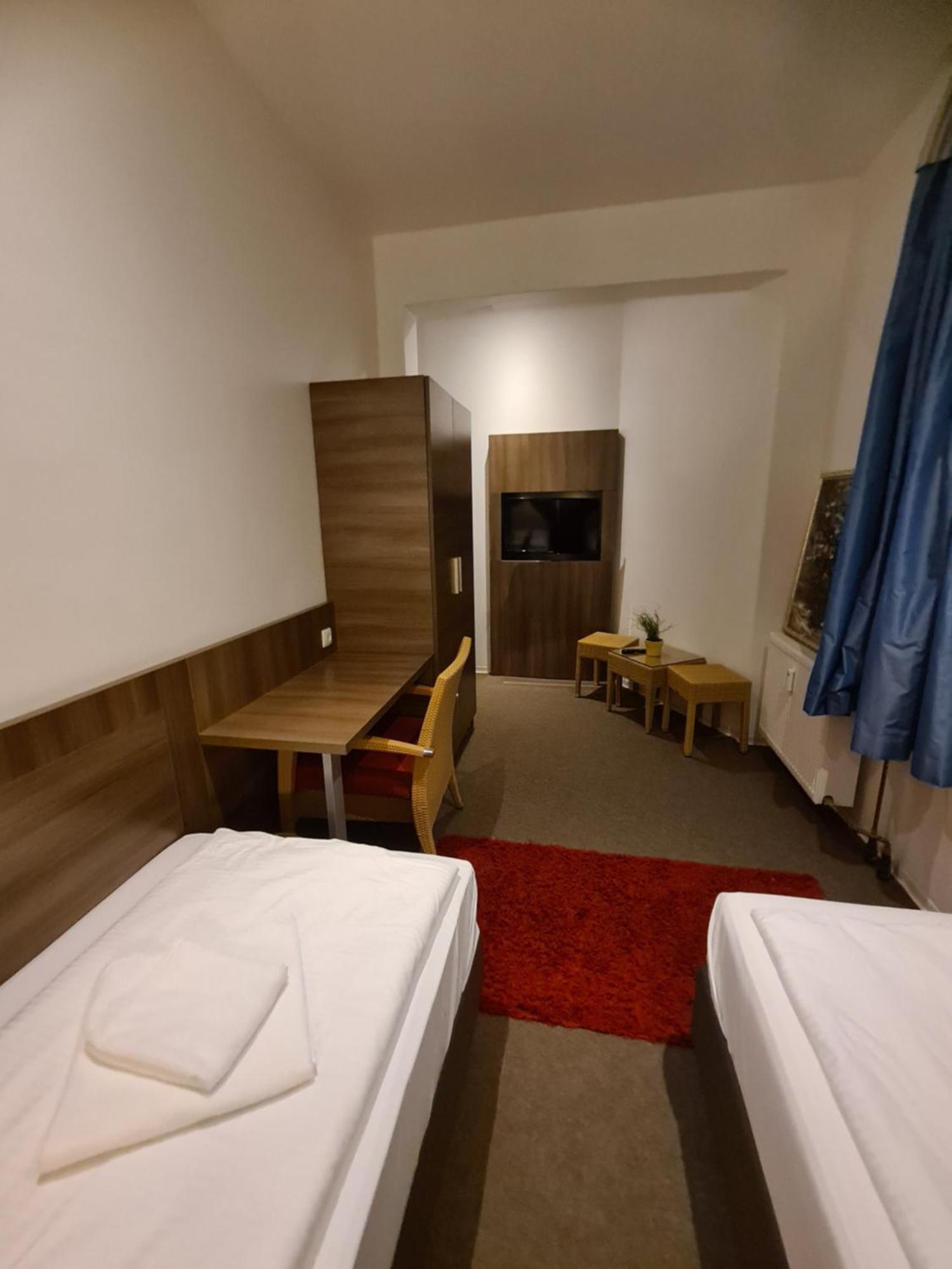 Hotel Cch Zentrum 4*