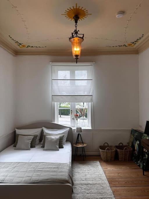 Apartment Privates In Mit Blick Auf Elbe Hamburg
