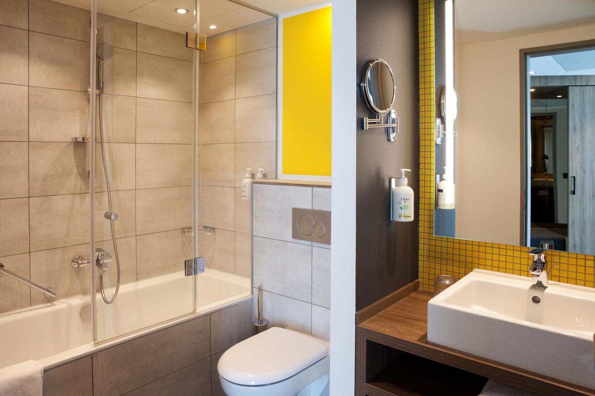 Hotel - - Hafencity By Ihg
