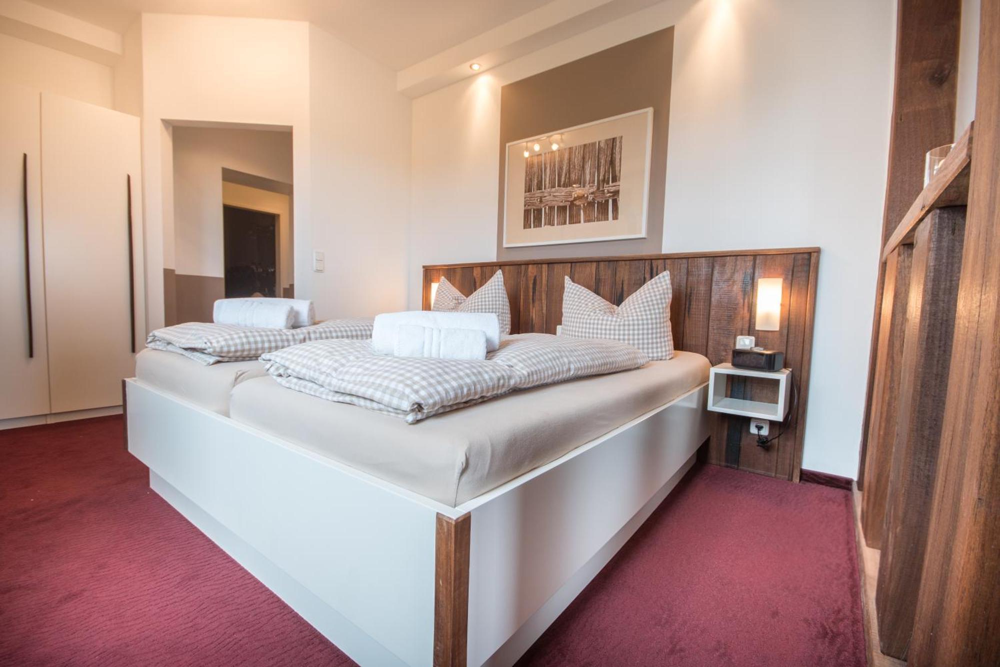 Nige Hus Hotel 4*