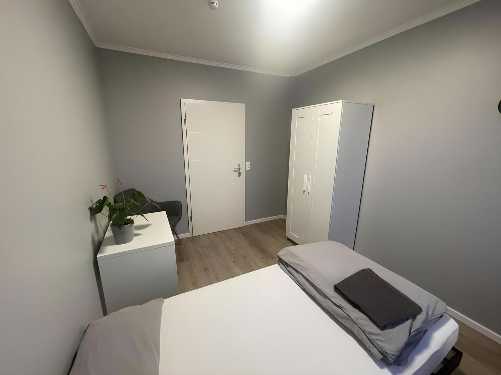 Simple Sleep Hostel *