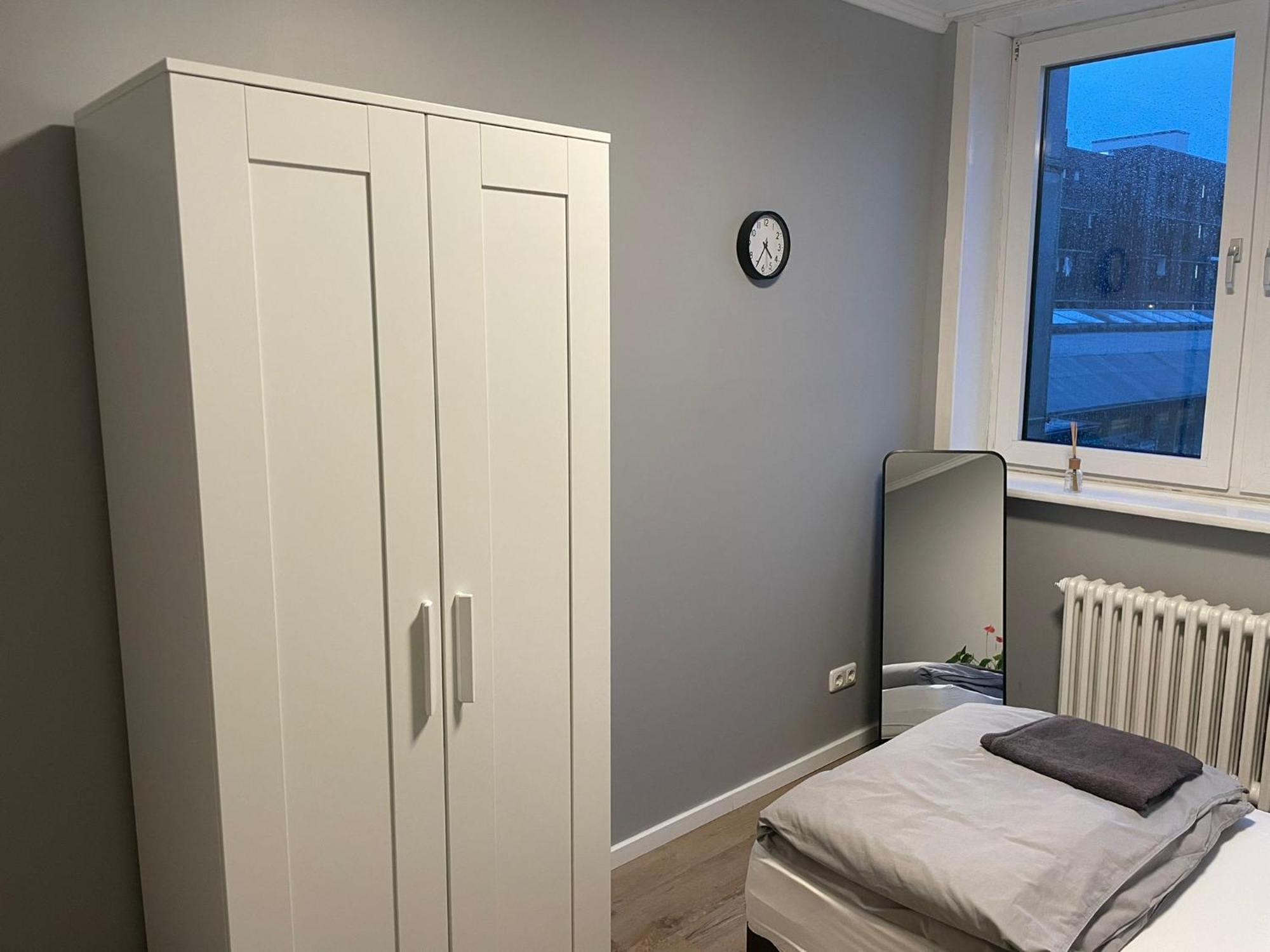 Simple Sleep Hostel