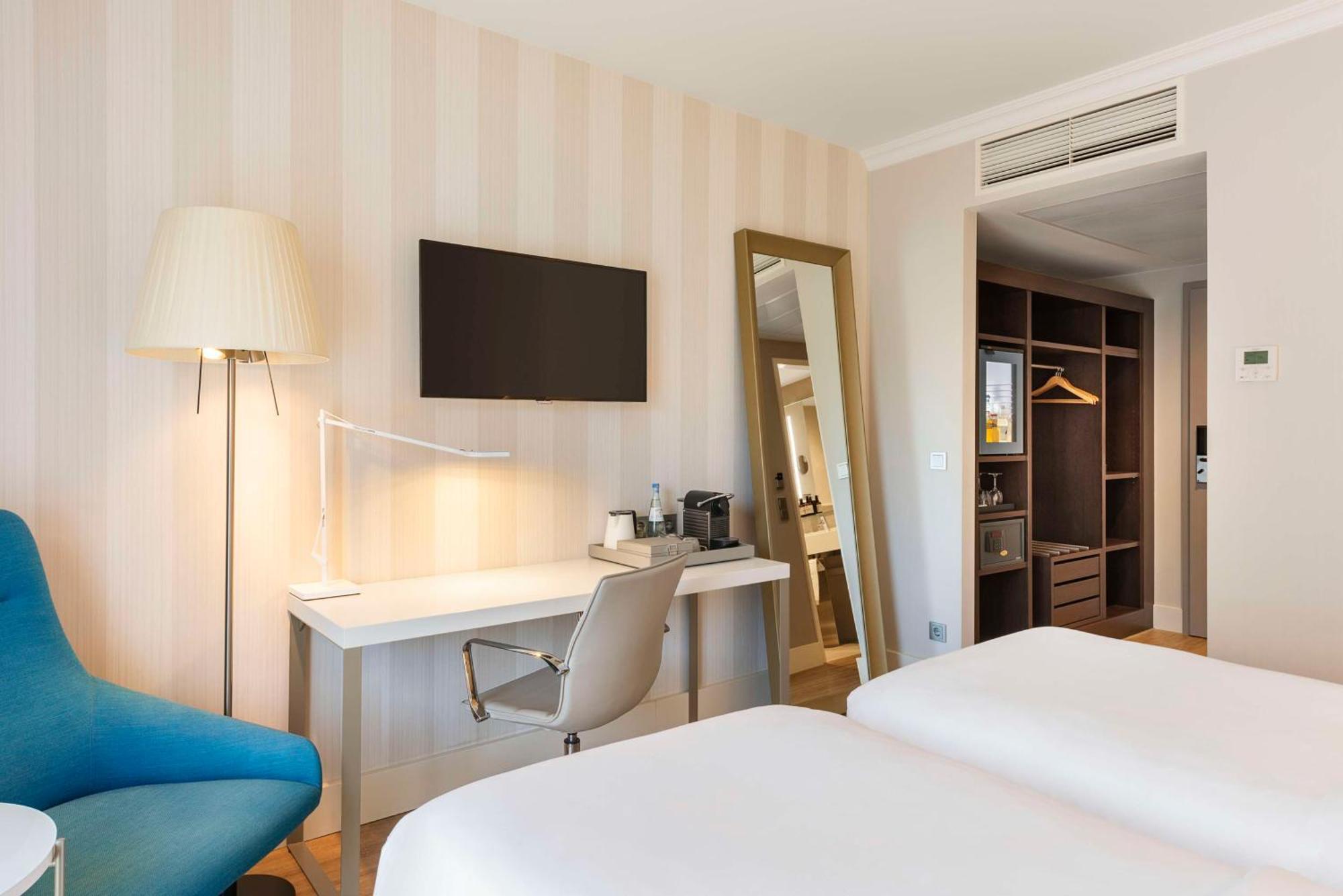 Hotel Nh Mitte Hamburg