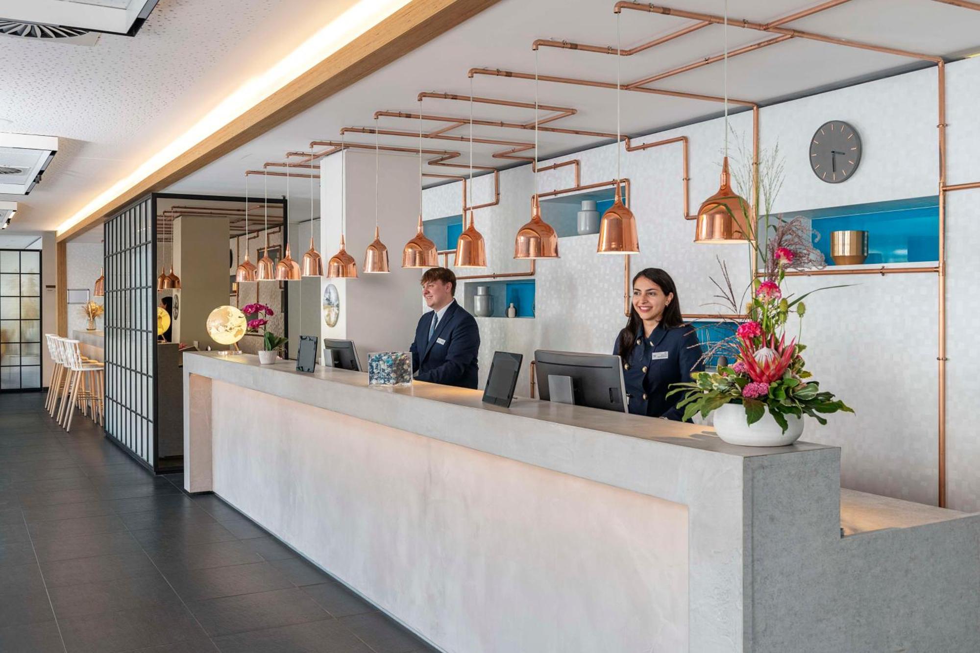 Hotel Nh Mitte 4*