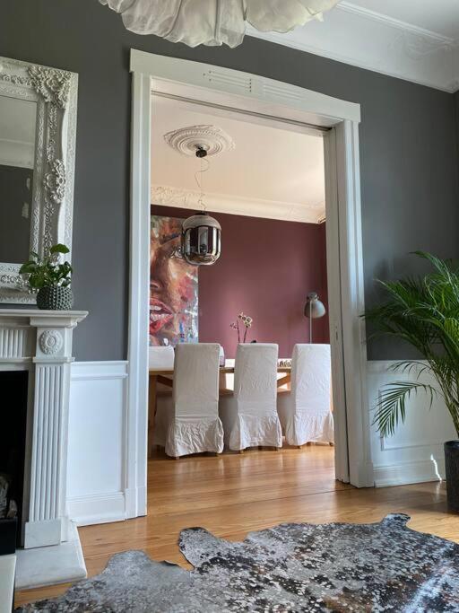Art Nouveau Penthouse At The Park Appartement Hamburg-Harburg