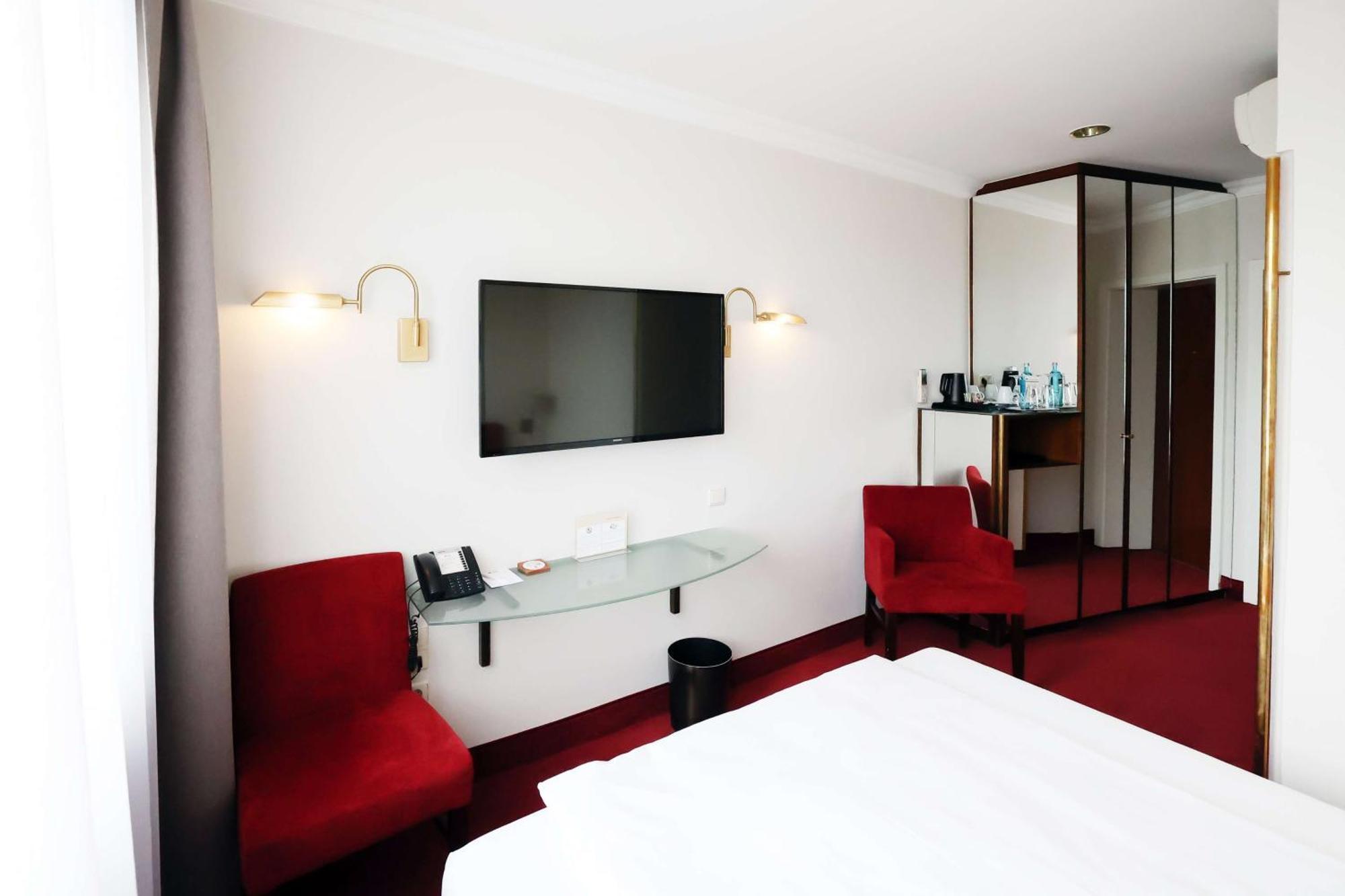 Best Western Plus St. Raphael 4* Hamburg