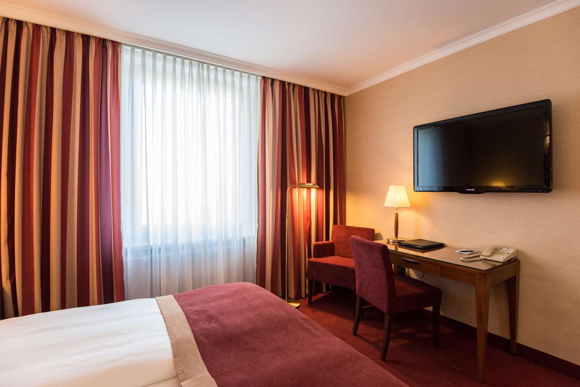 Best Western Plus St. Raphael Hotel 4*