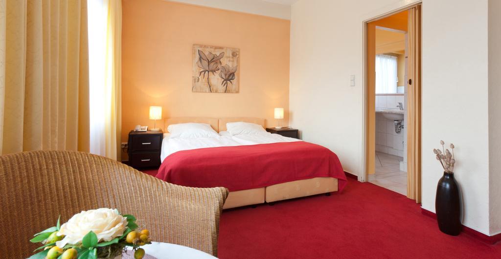 Imperial Hotel 3*