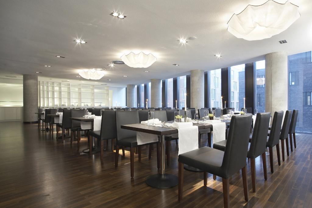 Hotel Empire Riverside 4*