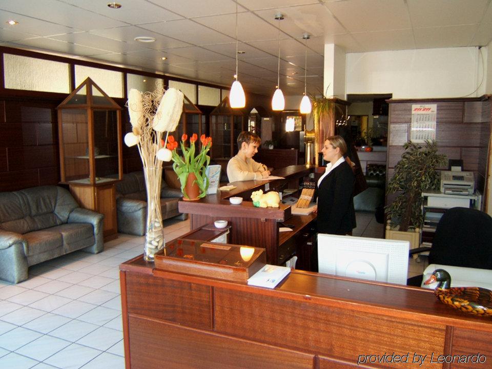 Hotel Rahlstedter Hof 2*