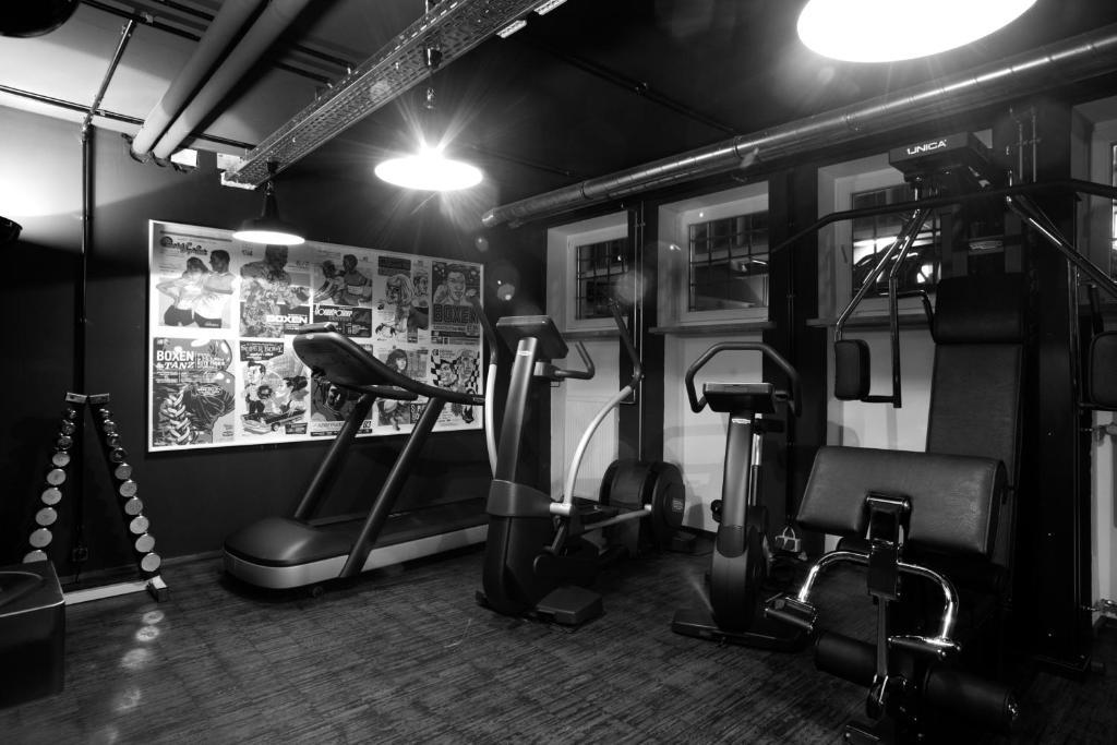 Henri Downtown Hotel 4*