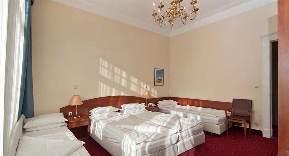 Kronprinz Hauptbahnhof Hotel Hamburg-Harburg