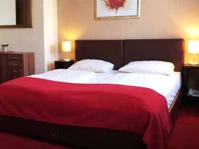 Imperial Hotel 3*